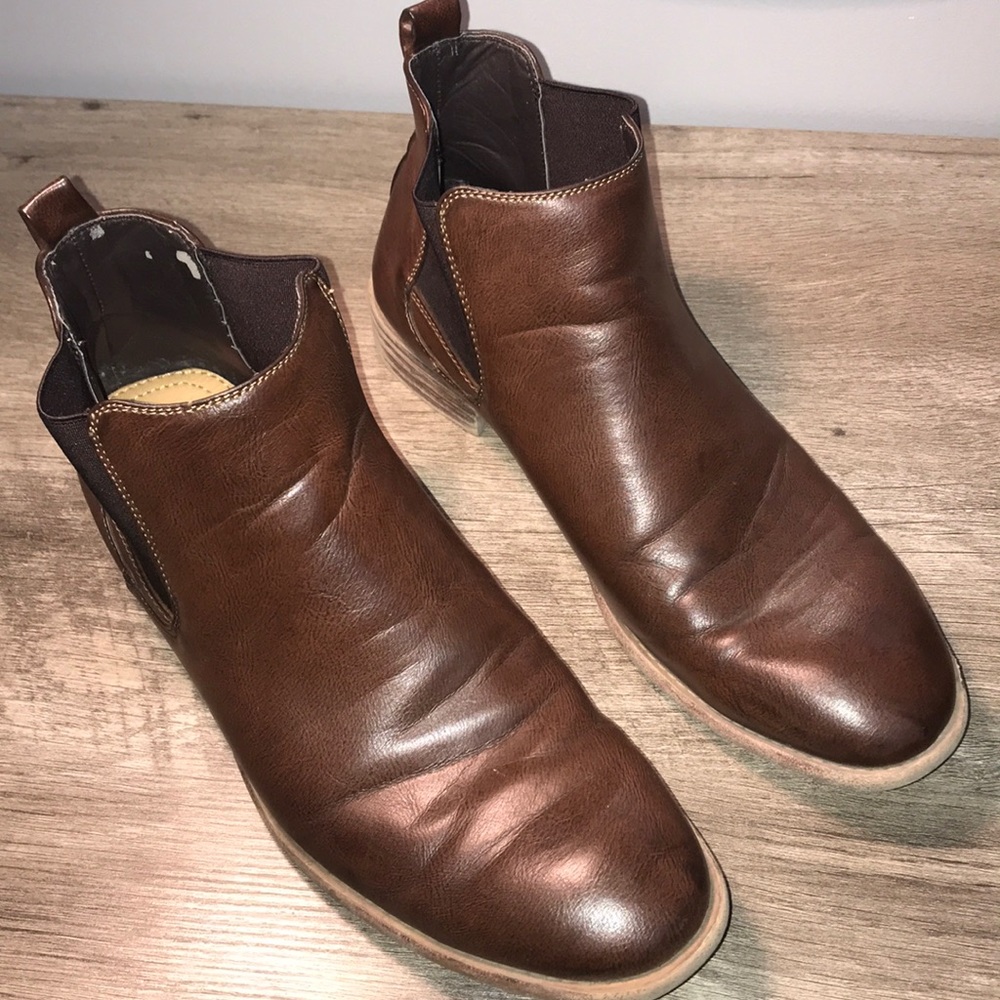 Brown boots